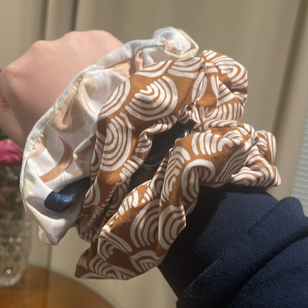 Little Sleepies hair scrunchie